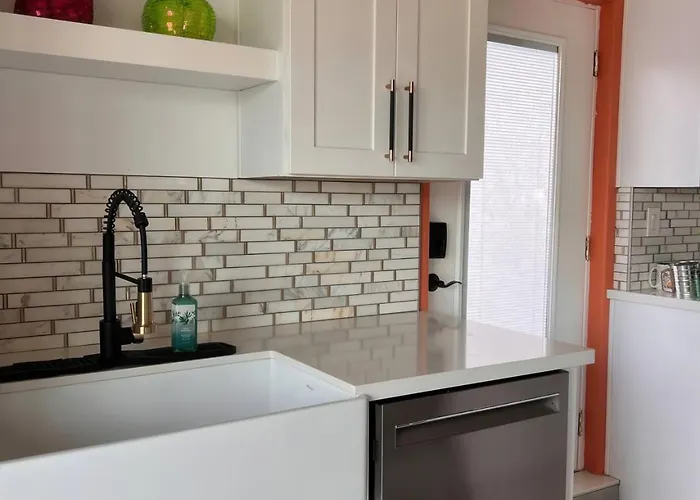 1 Bedroom Ranch W Four Peaks Views Outdoor Fireplace *